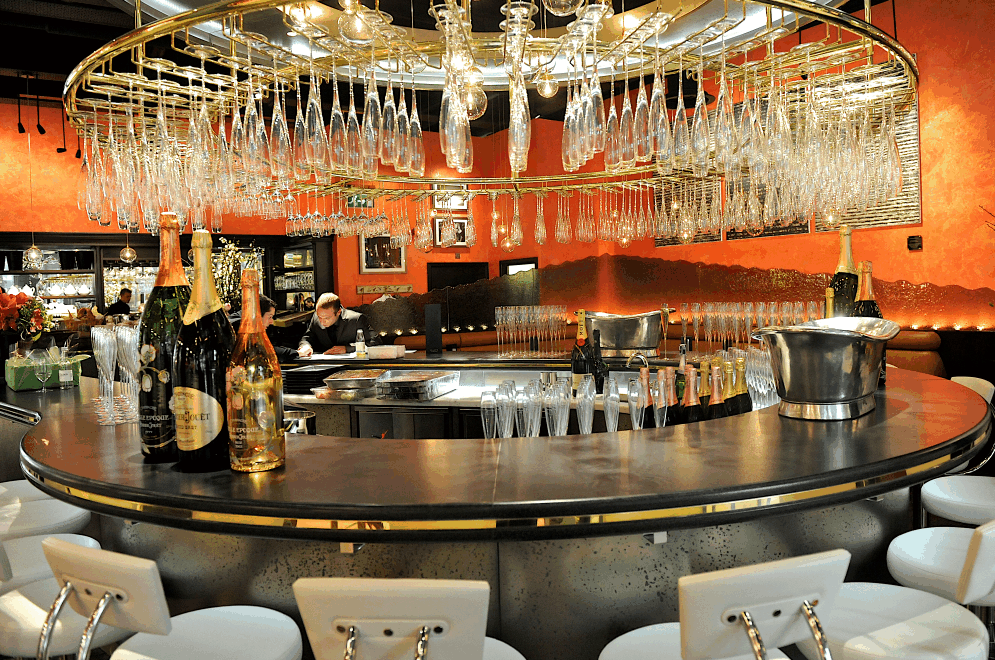 Шампань бар