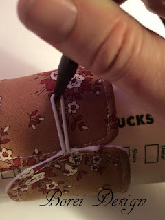 Green crafting: diy tutorial how to make reusable coffee sleeves