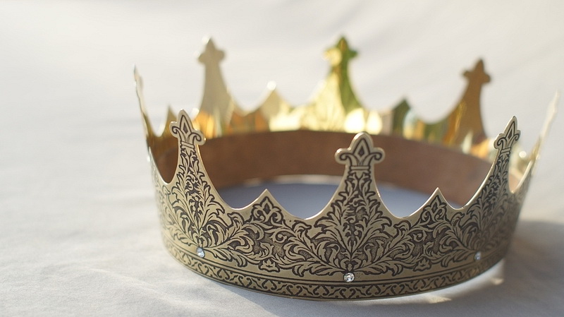 Сайт уральской короны. Корона. Корона мужская. Мужская корона своими руками. Корона вырезаем из дерева.