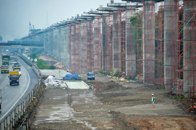 Perkembangan Pembangunan LRT Jakarta 