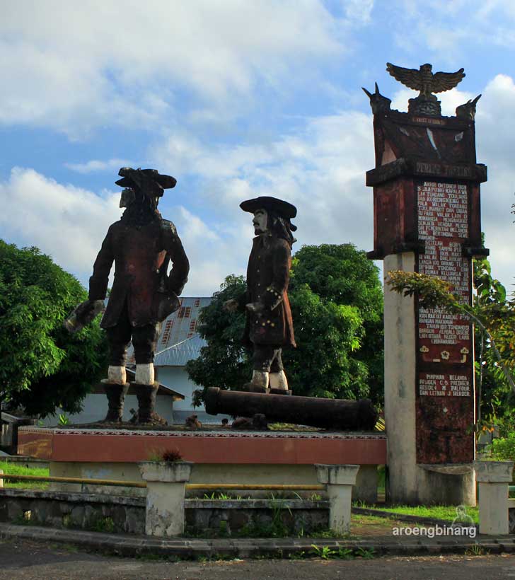patung sarapung korengkeng tondano minahasa sulawesi utara