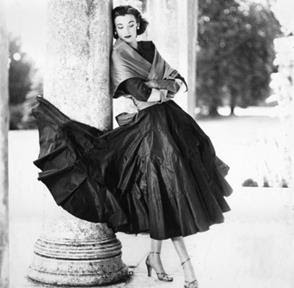 Exploring the evolution of Fashion Photography.: Norman Parkinson.