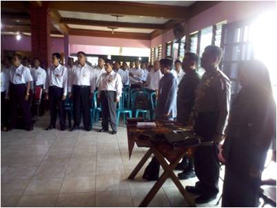 Pengambilan Sumpah Janji Pengawas TPS Kecamatan Ngrampal, Ini Pesan Danramil