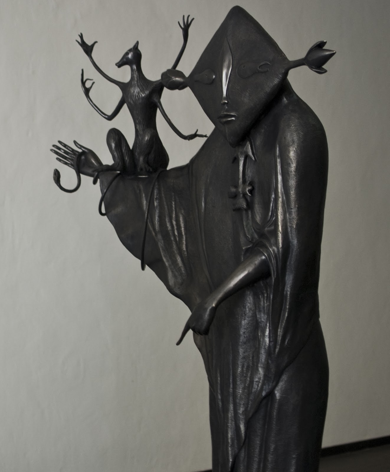  Leonora Carrington | Surrealist painter and sculptor | Sculpture