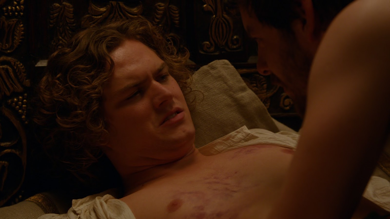 Gethin Anthony and Finn Jones shirtless in Game Of Thrones 2-03 "What ...