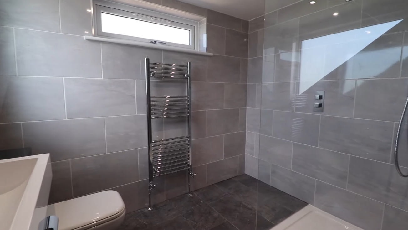 Home Interior Design Tour vs. What £500,000 Buys You In This Part Of The UK