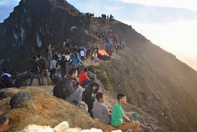 Wisata gunung sibanyak Wisata gunung sibanyak