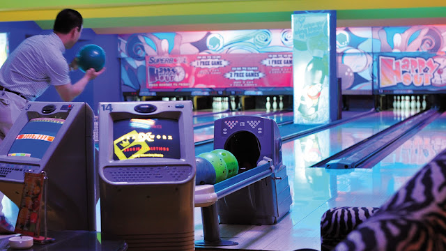 10 Wisata Keluarga Dengan Anak Di Ho Chi Minh City Saigon Vietnam 9 diamond plaza bowling ho chi minh city