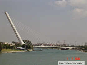 Puente del Alamillo no rio Guadalquivir Puente del Alamillo no rio Guadalquivir
