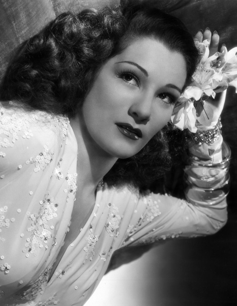 Doris Dowling (15 May 1923, Detroit, Michigan, USA) movies list and