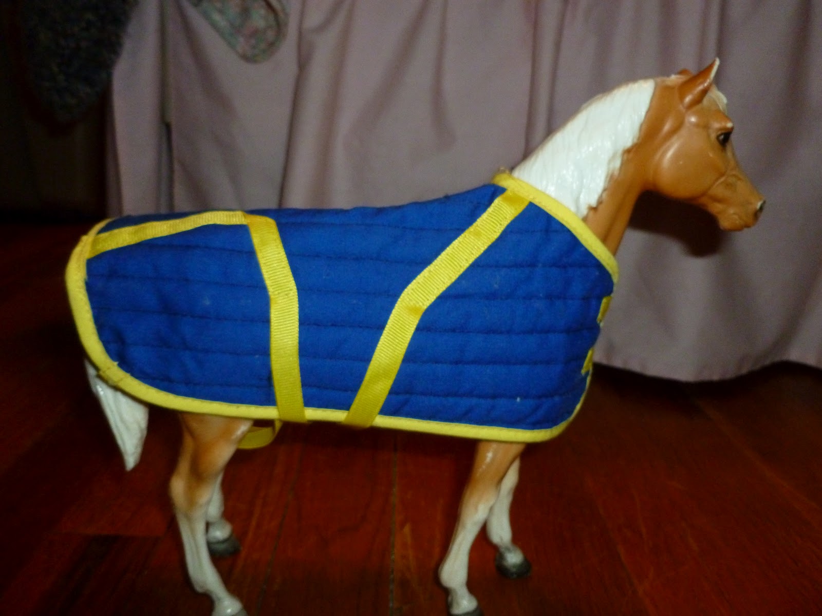 This and That Breyer blankets/sheetsVaries