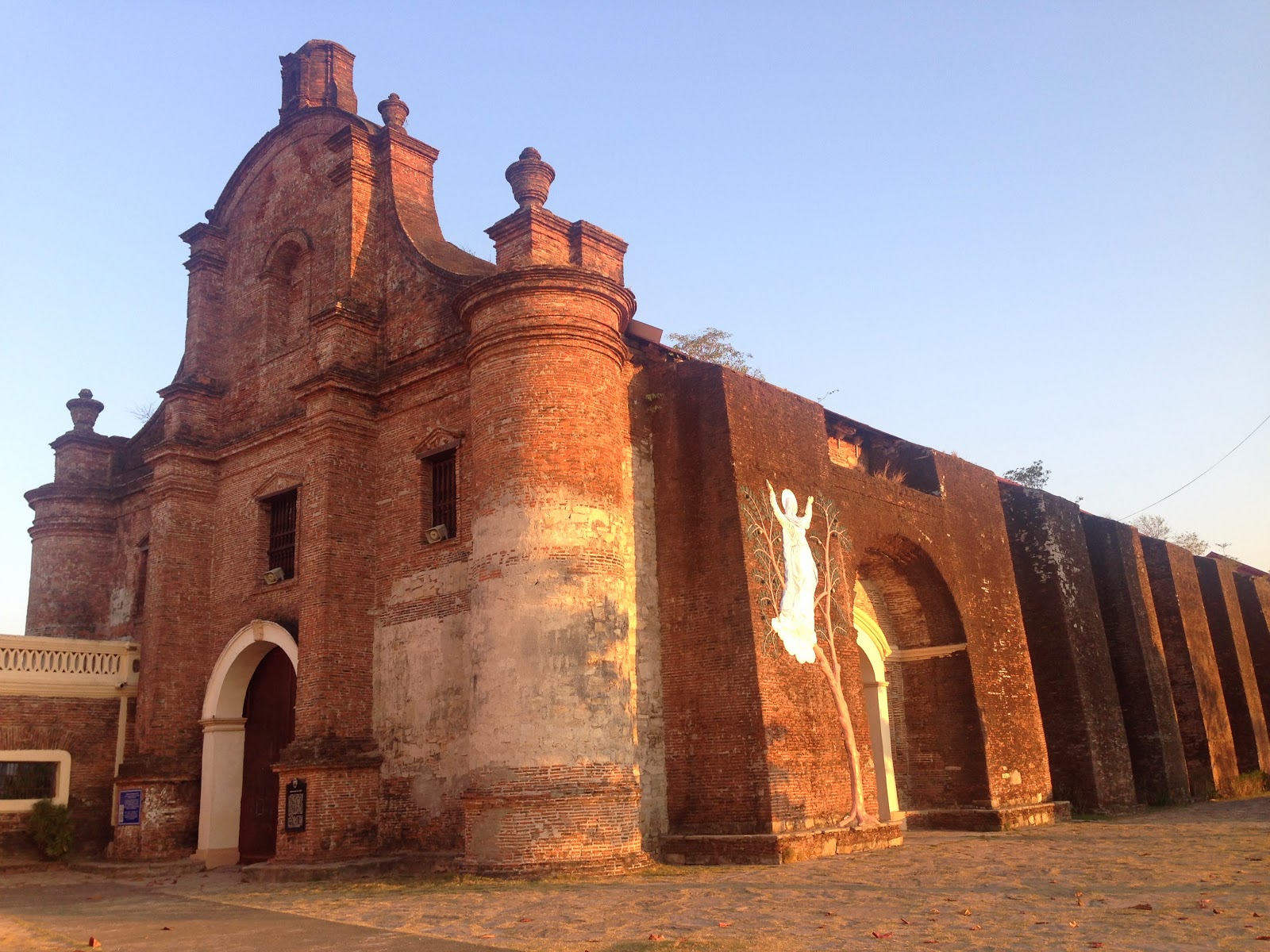Zarene's Travel: Santa Maria Church in Ilocos Sur