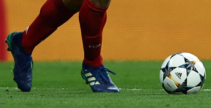 hummel soccer cleats