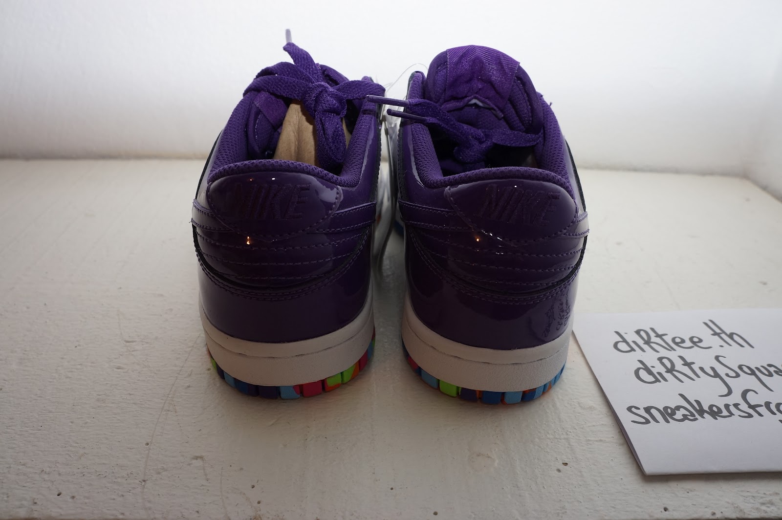 sneakers from Paris: NIKE - WMNS Dunk Low Purple/Graffiti SAMPLE