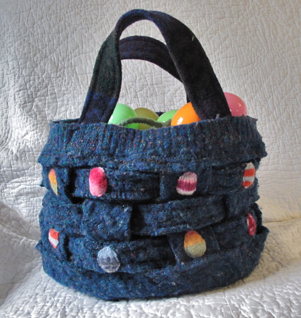 Resweater: It's Tutorial Tuesday! Woven recycled wool Easter basket!