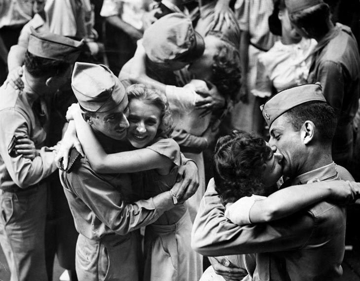 Love During Wartime photos