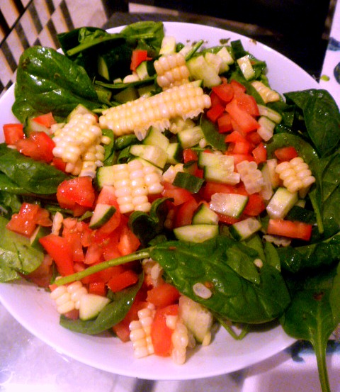 Make this perfectly delicious salad that highlights fresh summer corn.  It's easy and tastes oh so fresh! - Slice of Southern