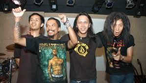 Boomerang - Ibunda Lirik - Chord F