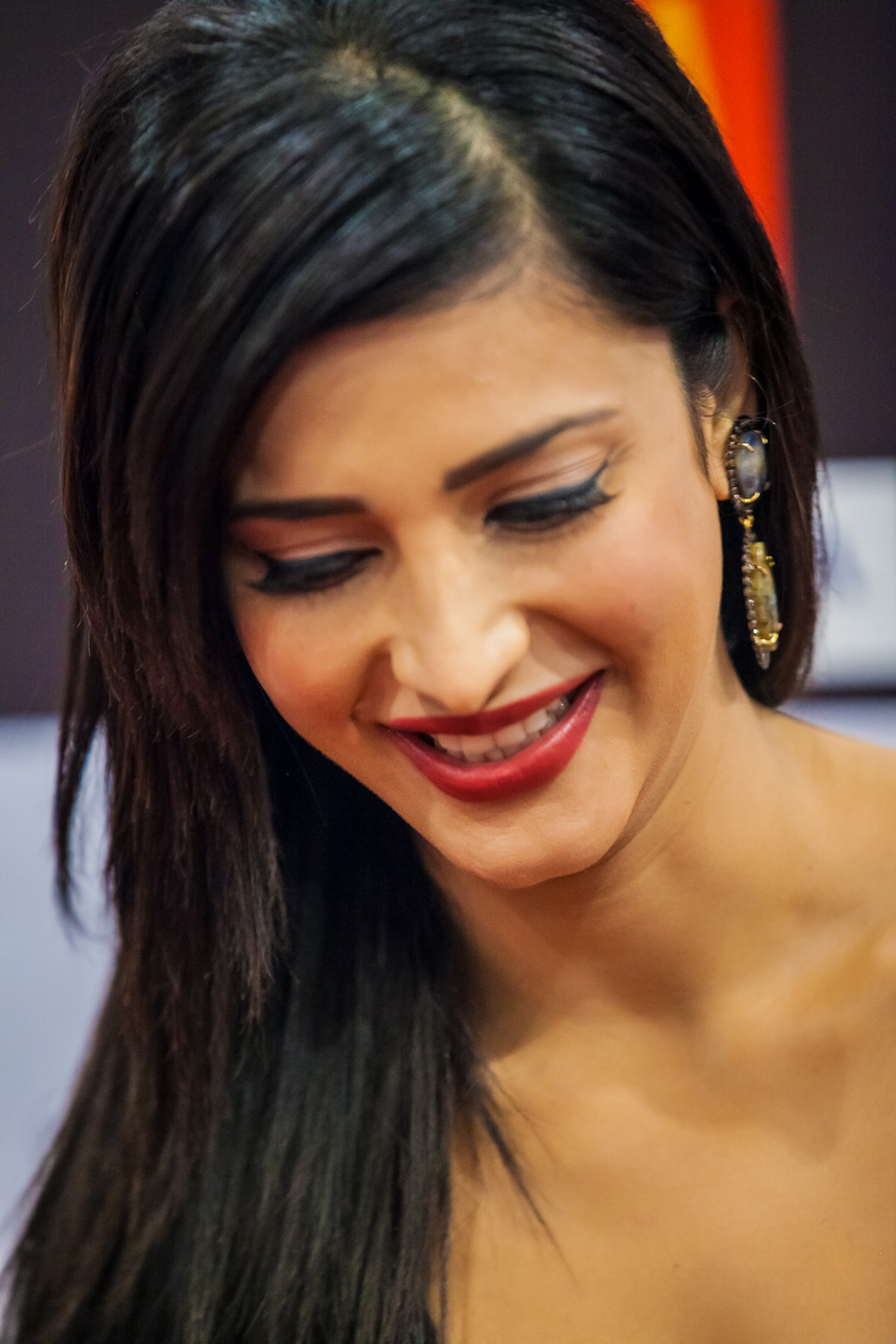 Shruti Hassan Hot Pics At Siima - Filmyscope-1868