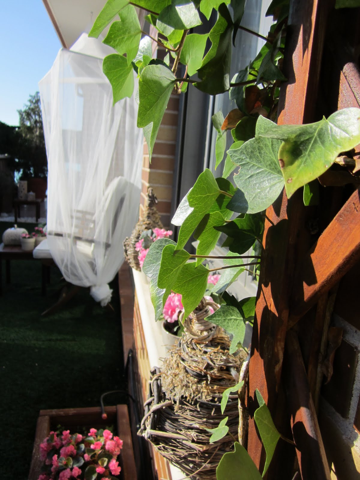 el rincón de salas: agosto 2011