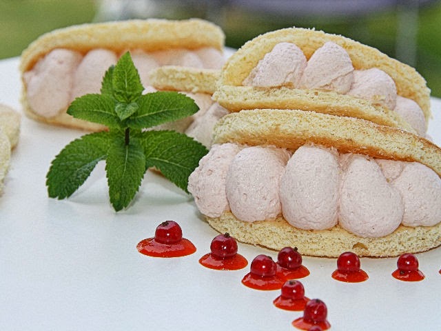 Übern Tellerrand: Biskuit-Omelettes mit Erdbeercreme von rwarna&amp;#39;s Blog ...