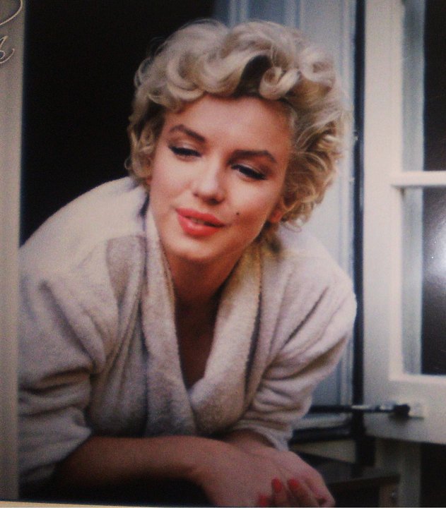 Marilyn Monroe Daily Picture: June 2011