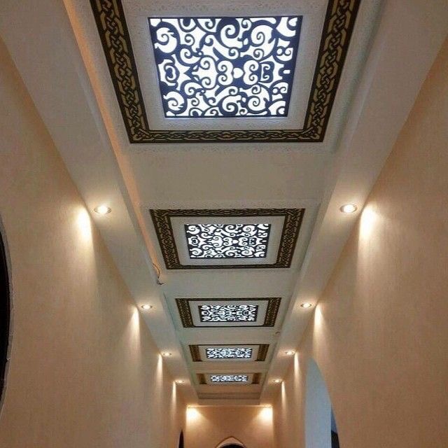 ديكورات جبس بورد ممرات مع خشب شركة ارابيسك