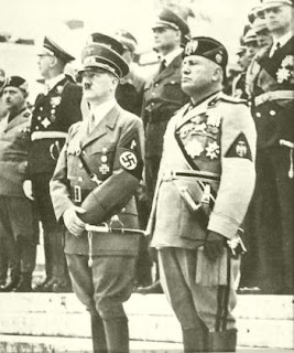 Adolf Hitler y Benito Mussolini