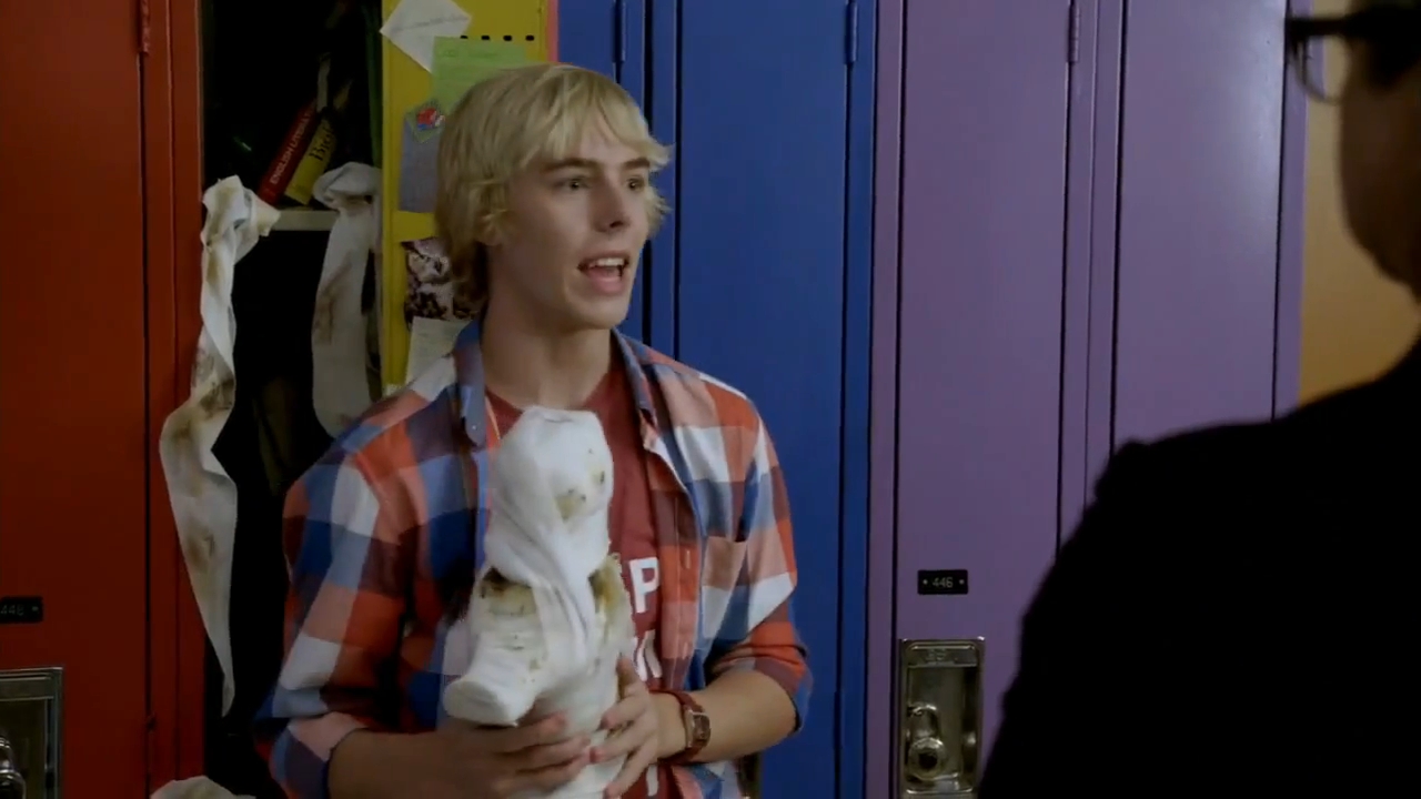 My Babysitter's A Vampire Behind The Scenes All Things My Babysitter's a Vampire: My Babysitter's a Vampire "Hottie