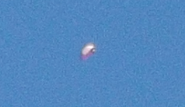 UFO News ~ Metallic UFO Spotted Over East Los Angeles and MORE East%252C%2BLos%2BAngeles%252C%2Bmilitary%252C%2BUFO%252C%2BUFOs%252C%2Bsighting%252C%2Bsightings%252C%2BClinton%252C%2Bobama%252C%2Blazar%252C%2Bbob%252C%2BCIA%252C%2Bfrance%252C%2Borb%252C%2Busaf%252C%2Bdisclosure%252C%2Bpluto%252C%2Bspace%252C%2Bsky%252C%2Bhunter%252C%2Bproject%2BAurora%252C4