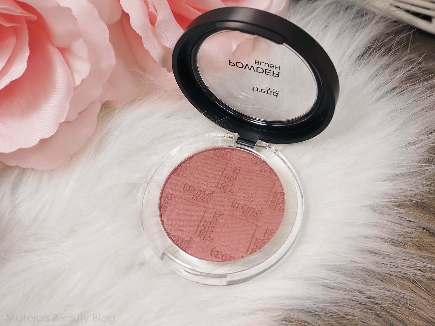 Trend It Up Powder Blush 050 Mateja's Beauty Blog