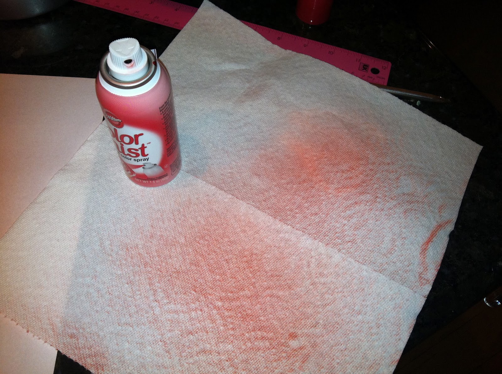 The Iced Queen Spray Painting Fondant