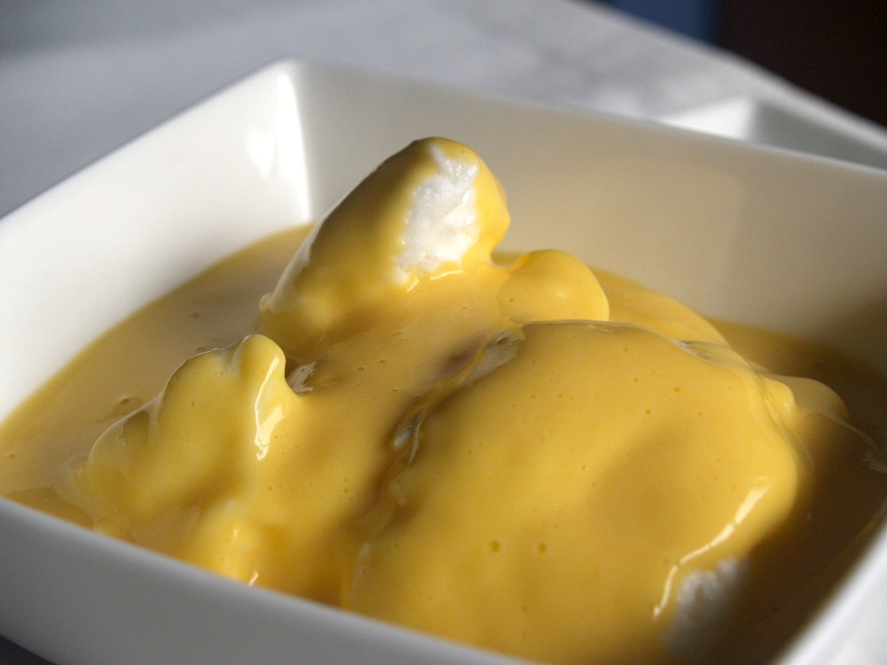 O GARFELO: HUEVOS DE NIEVE