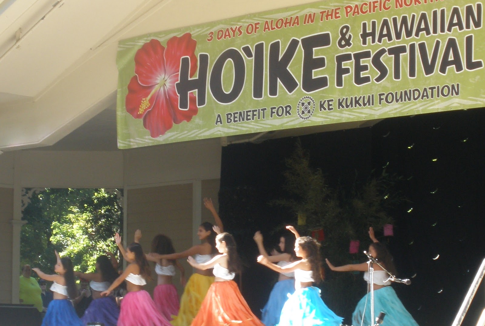THE GEOGRAM WEEKLY Hawaiian Hula Festival....