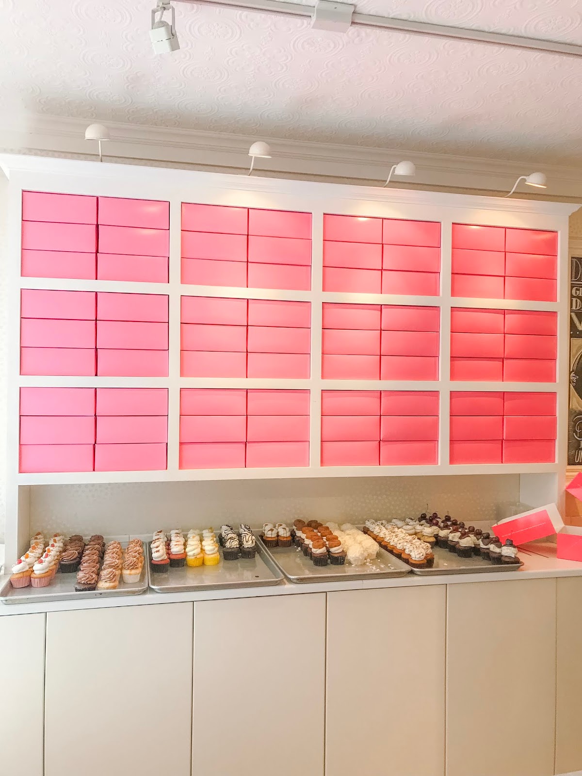 Bijuleni - Pretty Places to Visit In Burlington, Ontario - Kellys Bake Shoppe