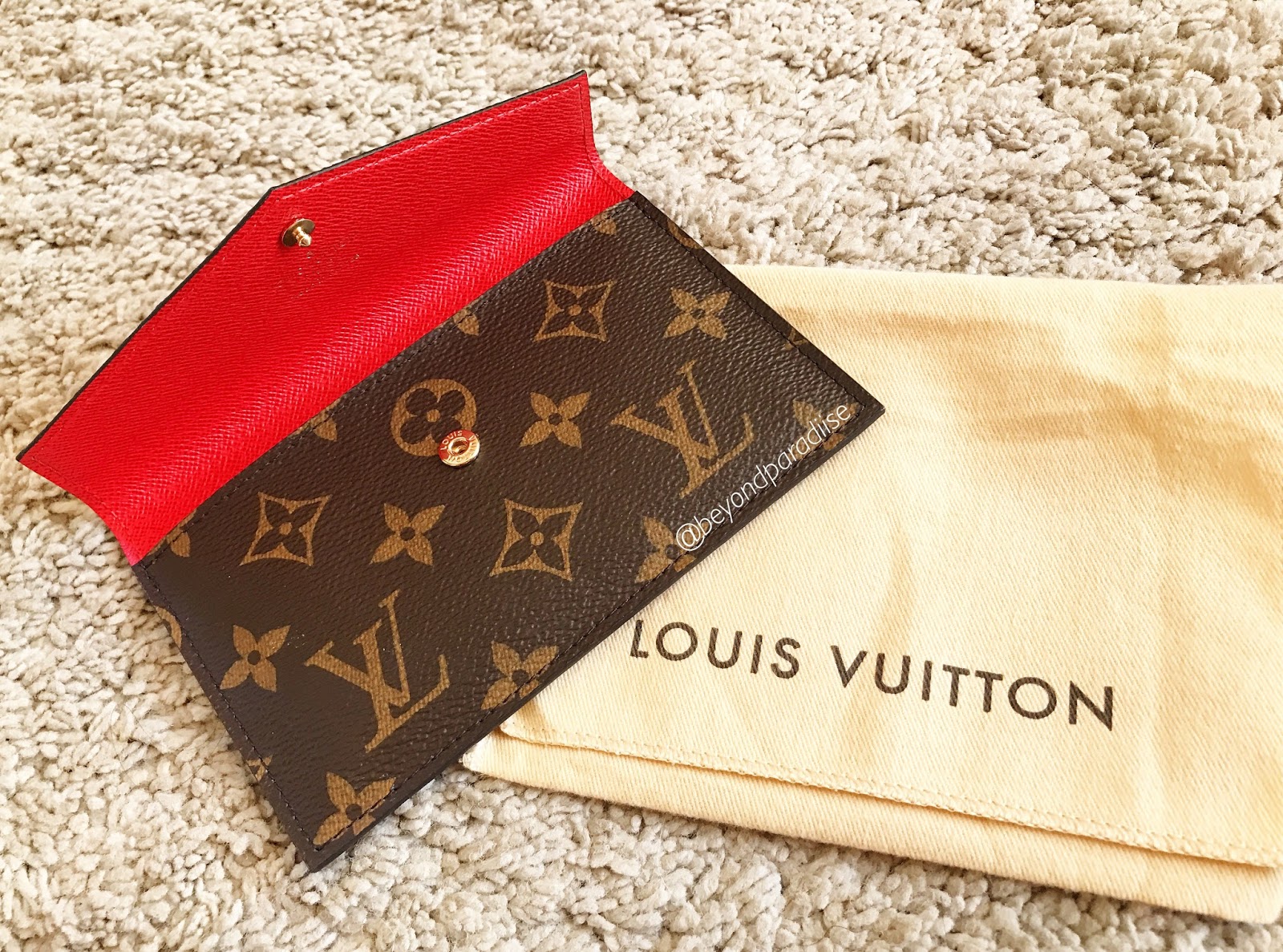 Louis Vuitton - Alternative wallet | Beyond Paradise