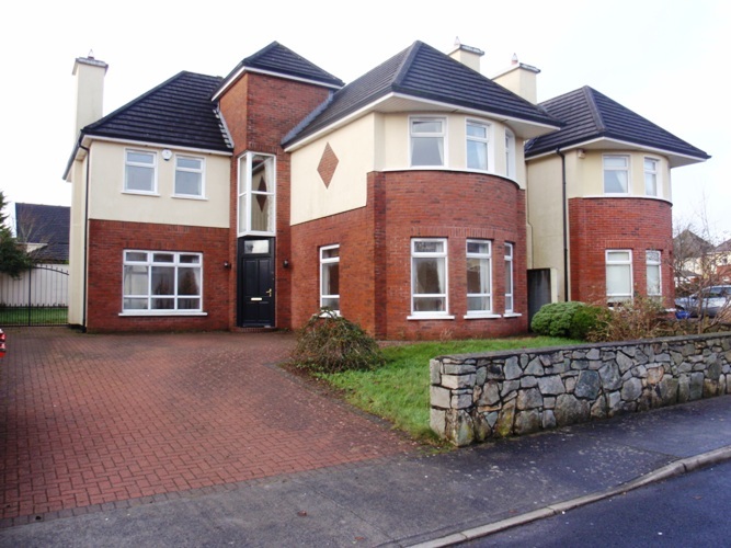 Yvonne Mullaney Executive Sales and Letting, Dockgate House, Merchants Road, Galway 5 Bedroom