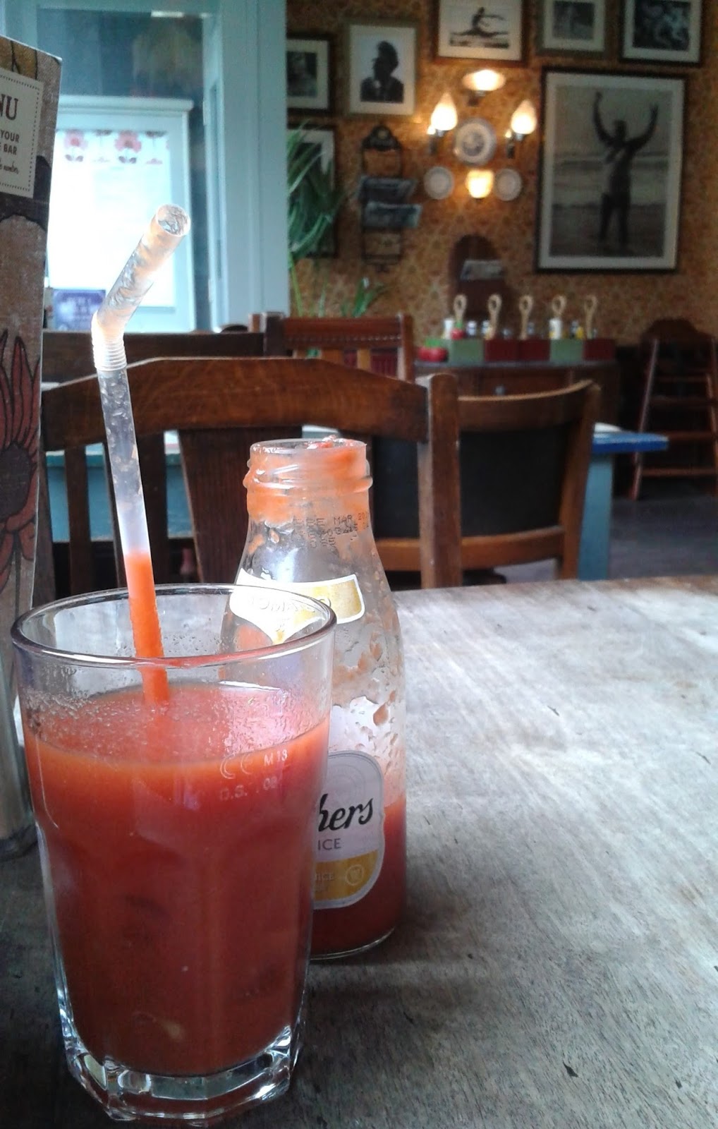 mancunian wave Didsbury tomato juice Expo_Lounge CityDailyPhoto