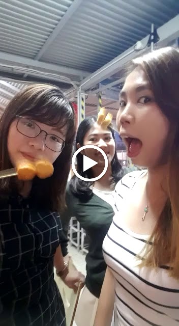 Eating with Friends Video by Sweet Bunny Lobang - Singapore's Beauty & Lifestyle Blogger