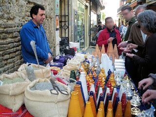 Sevilla - Puesto callejero de venta de incienso
