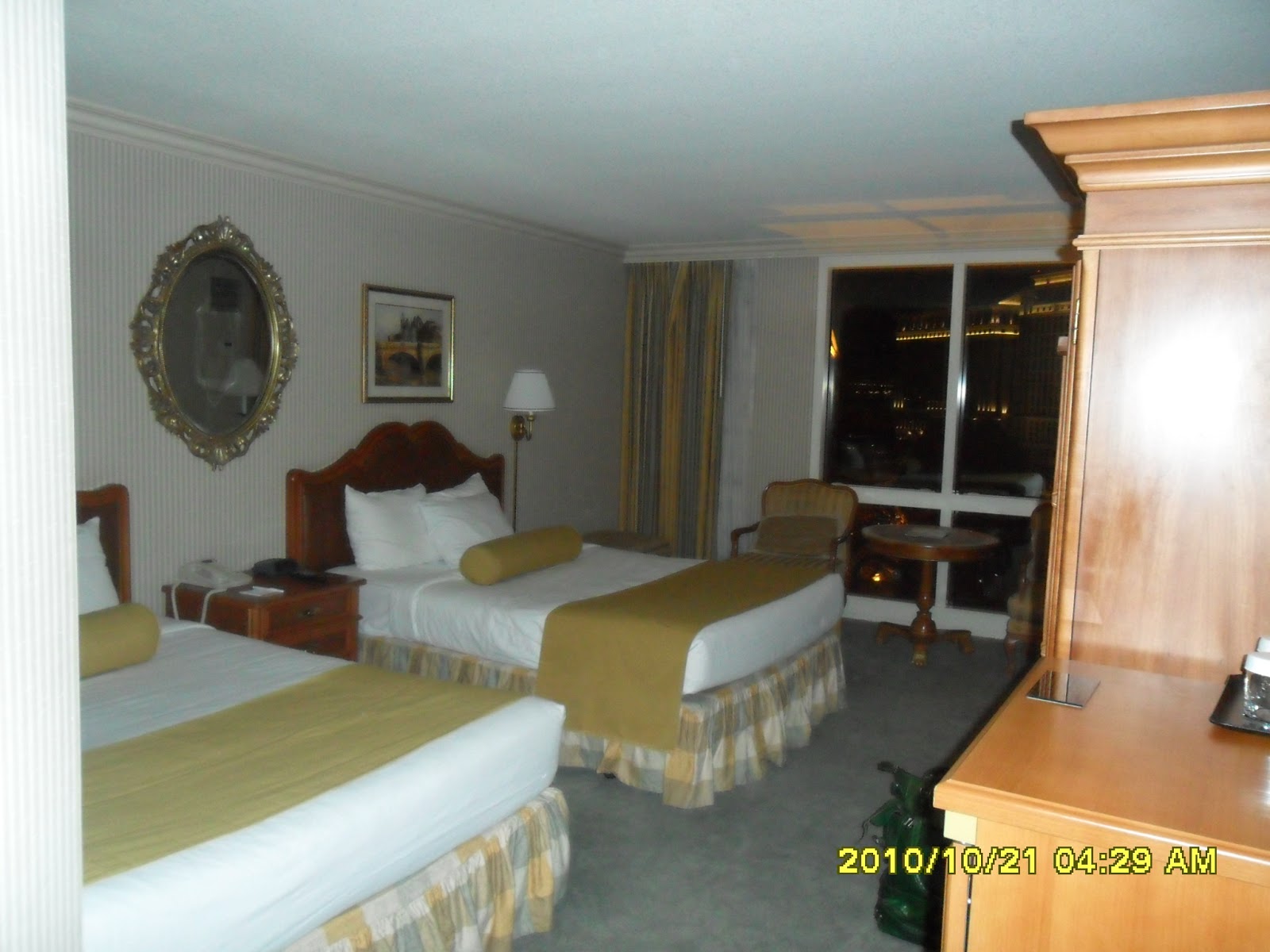 Las Vegas  Paris Las Vegas Classic Room Review