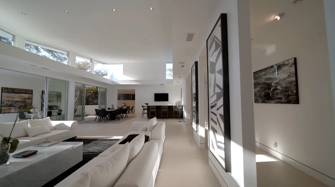 Tour 1003 N Beverly Dr, Beverly Hills Luxury Home vs. 38 Interior Design Photos