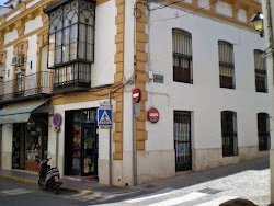 Calle La Plaza - esquina cuesta Borrego