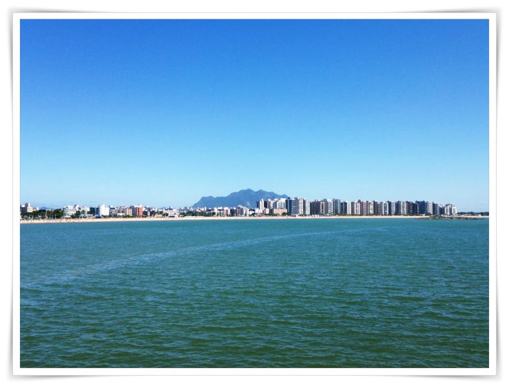 Vivendo Bem Feliz na Praia de Camburi - 400 artigos no Blog!