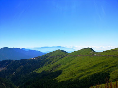 Blue Sky and Green Hehuan Mountain Taiwan