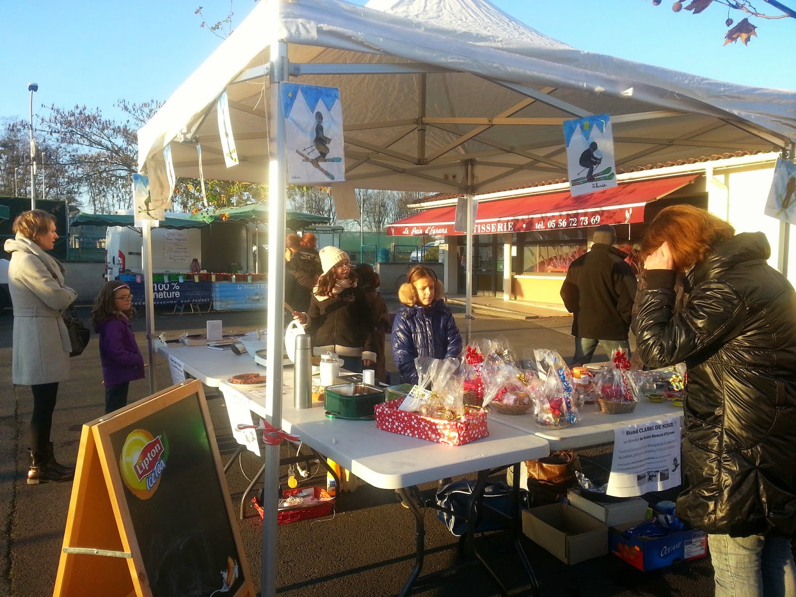 Classe de neige 2015: Marché de Noël Classe de neige 2015: Marché de Noël