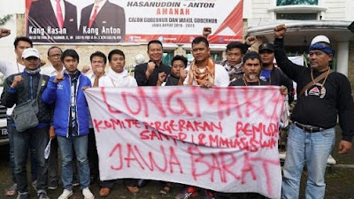 Aktivis Santri Dukung Hasanah di Pilgub Jabar Lakukan Longmarch Tasikmalaya-Bandung