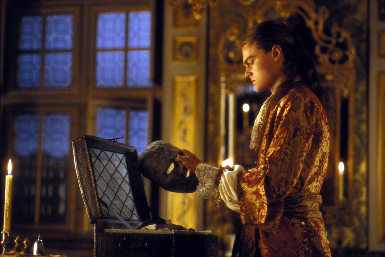 Movie Review The Man in the Iron Mask (1998)