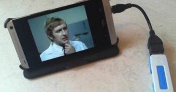 chiavetta usb per scaricare foto da smartphone