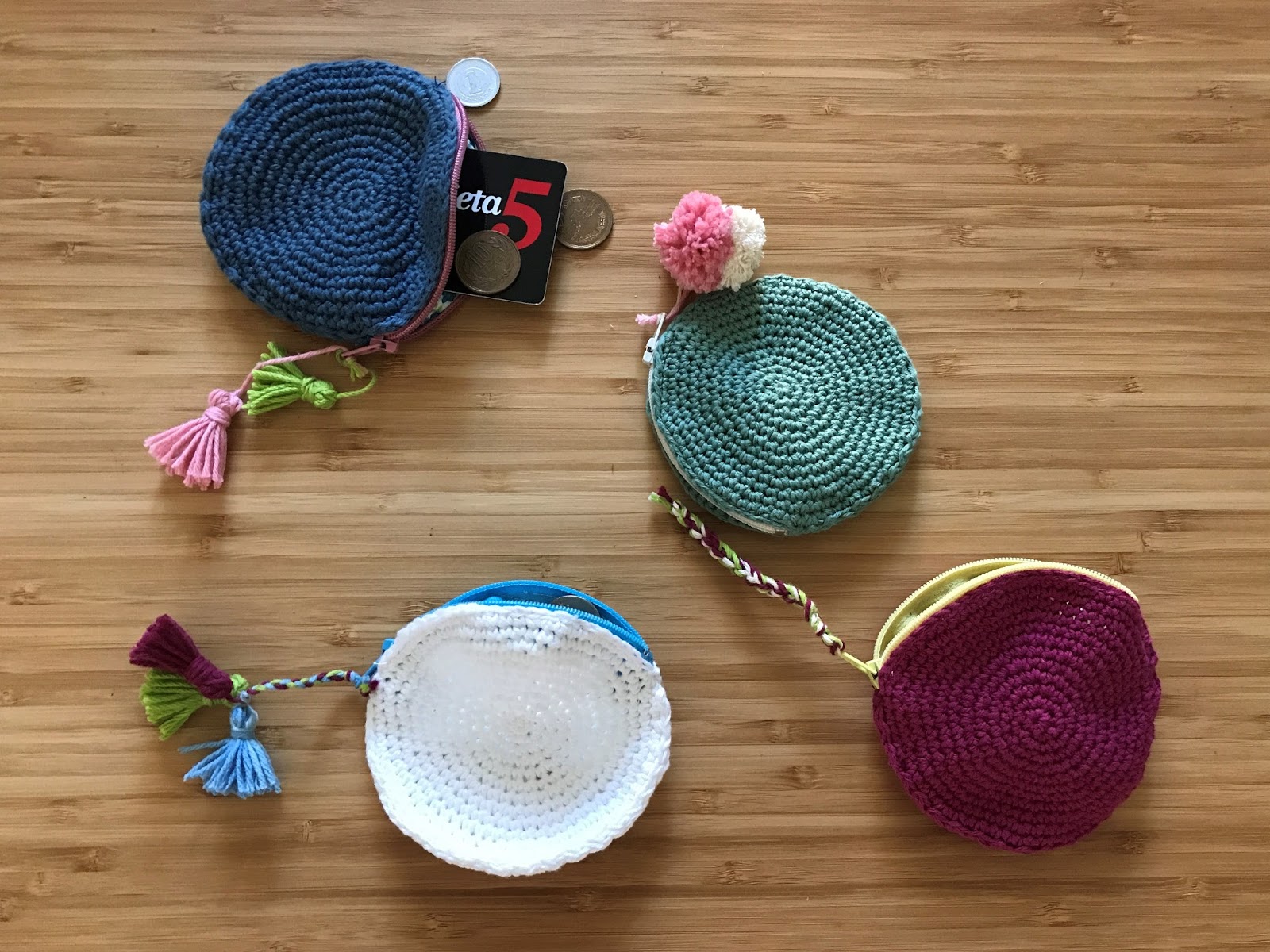 en El hilo rojo : Monederos